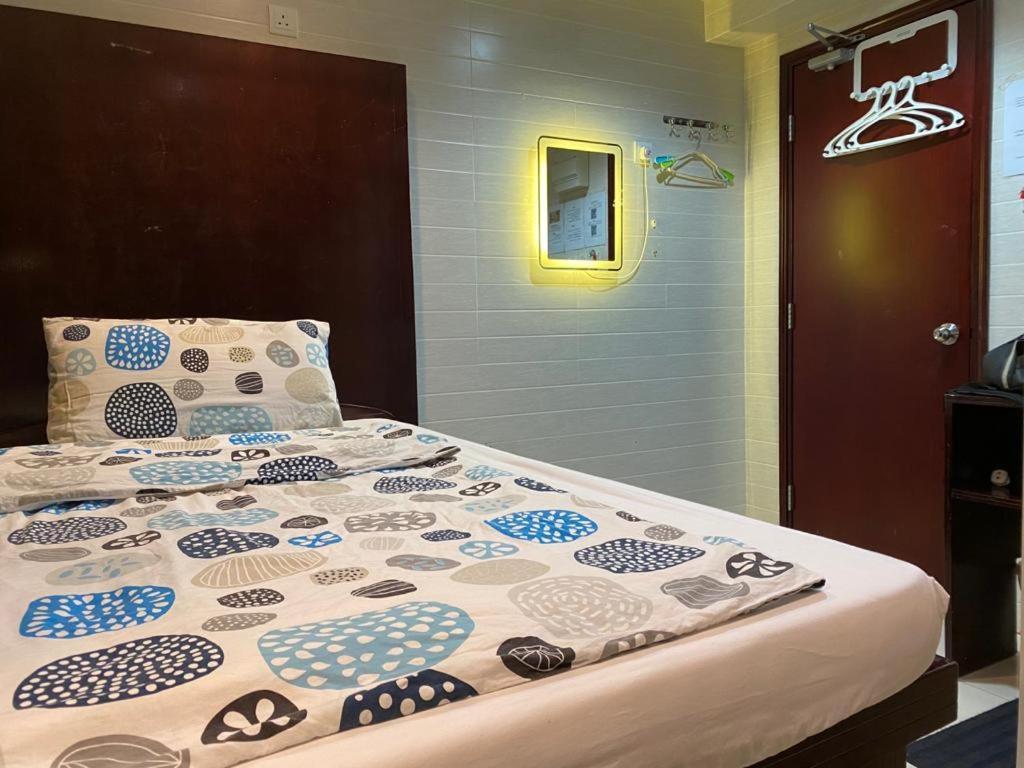 Big Wave Travel Hotel Hong Kong Exterior photo